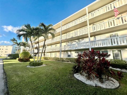 A home in Deerfield Beach