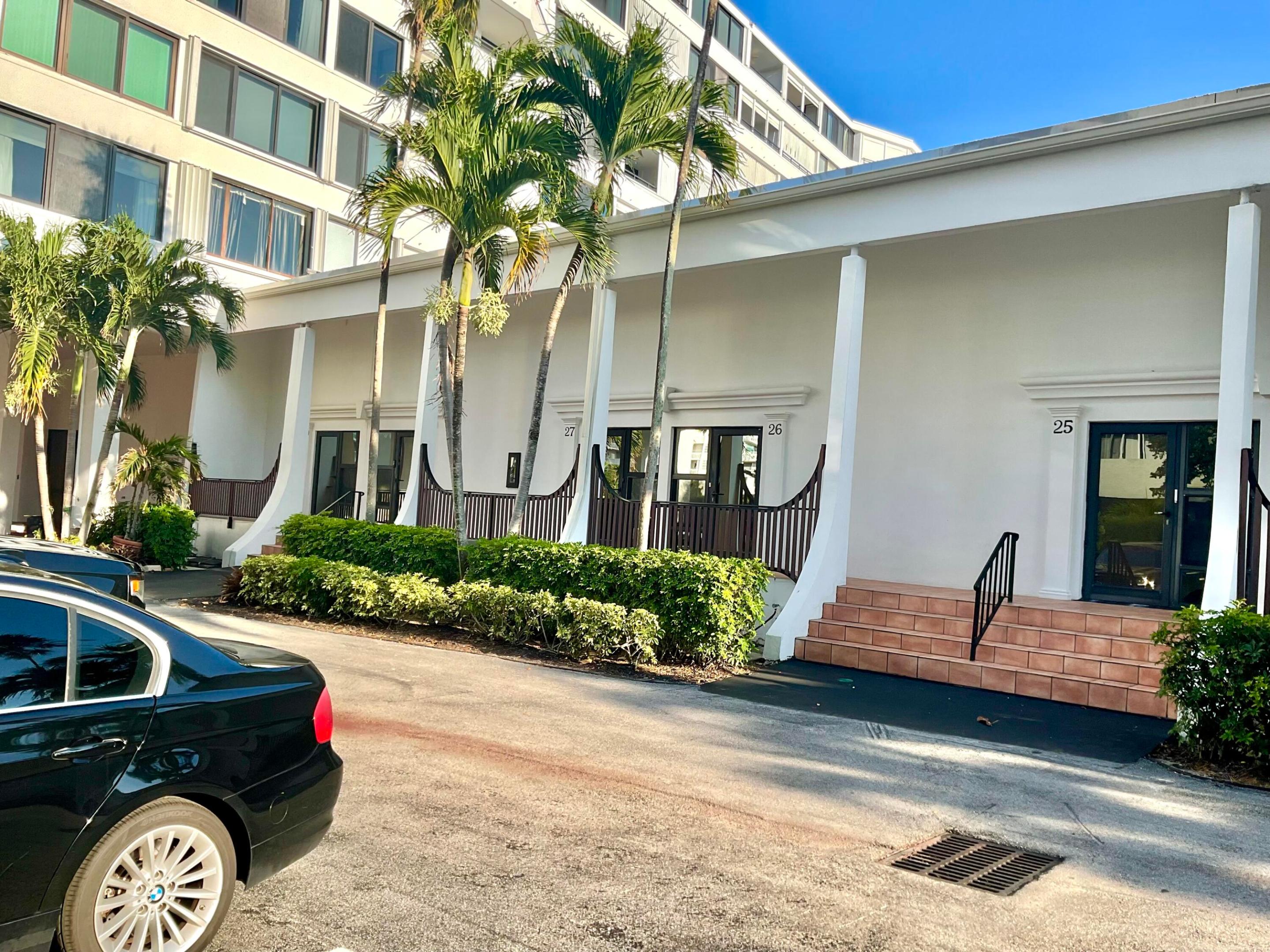 MAYFAIR HOUSE CONDO - Residential