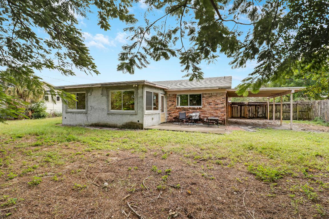 LAKE PARK ADD NO 1 IN PB 25 PGS 222 & 223 - Residential