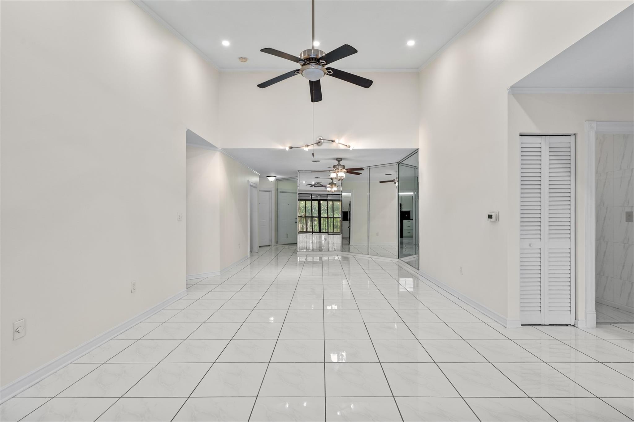 4250 NW 30th St 358