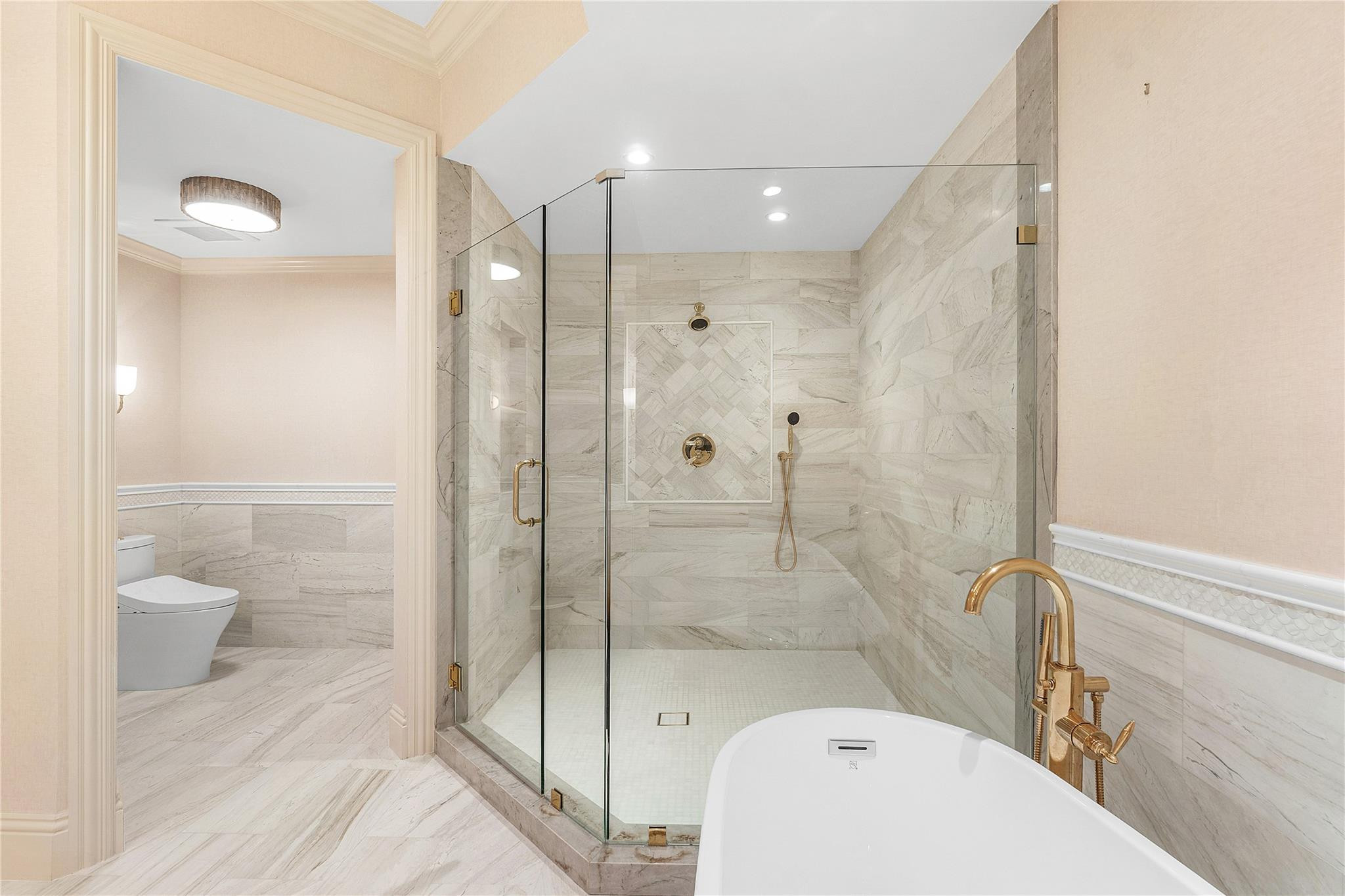 MIZNER GRAND CONDO - Residential