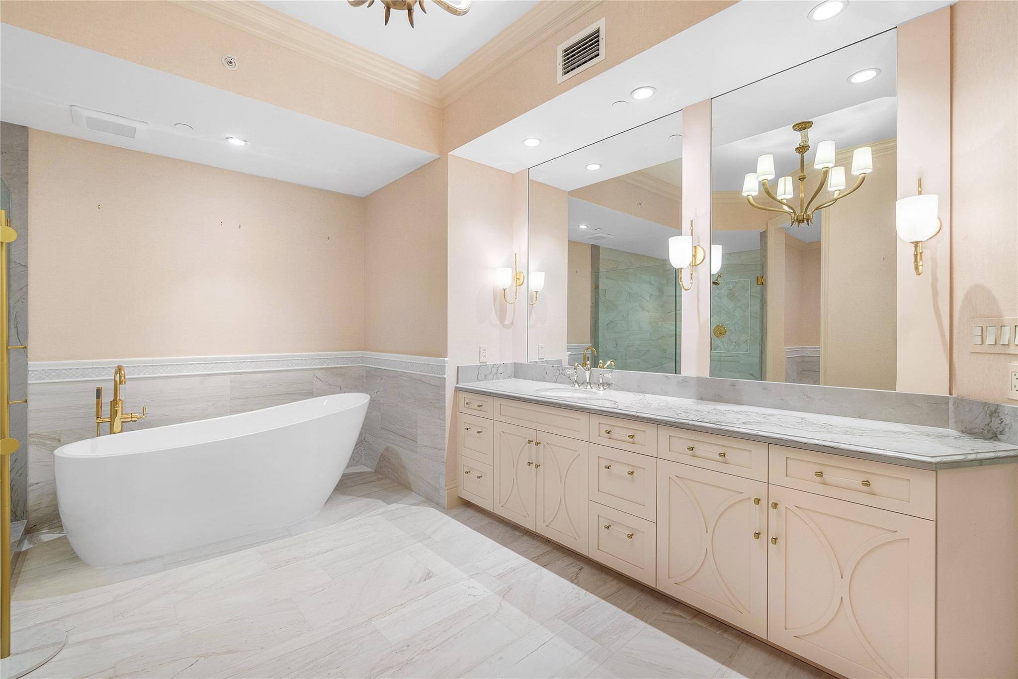 MIZNER GRAND CONDO - Residential