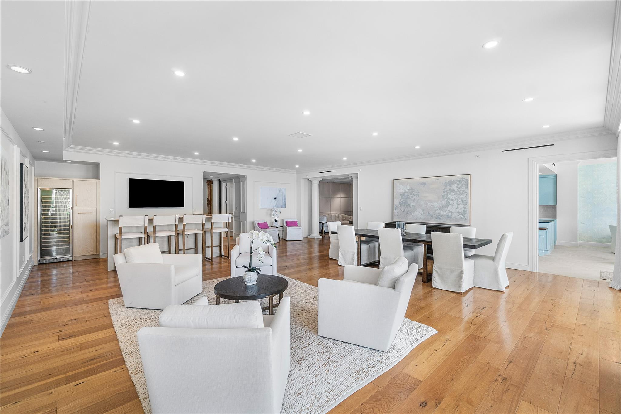 MIZNER GRAND CONDO - Residential