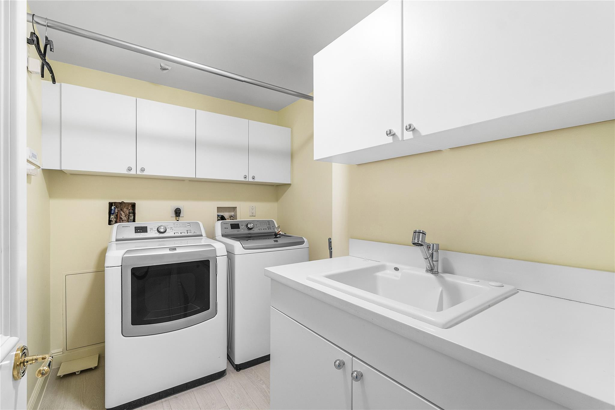 MIZNER GRAND CONDO - Residential