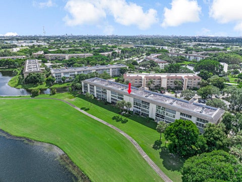 Tiny photo for 4402 MARTINIQUE CT #D4, Coconut Creek, FL 33066 (MLS # B26089636)