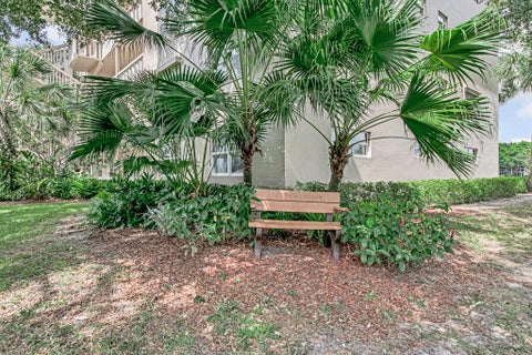 Tiny photo for 4402 MARTINIQUE CT #D4, Coconut Creek, FL 33066 (MLS # B26089636)