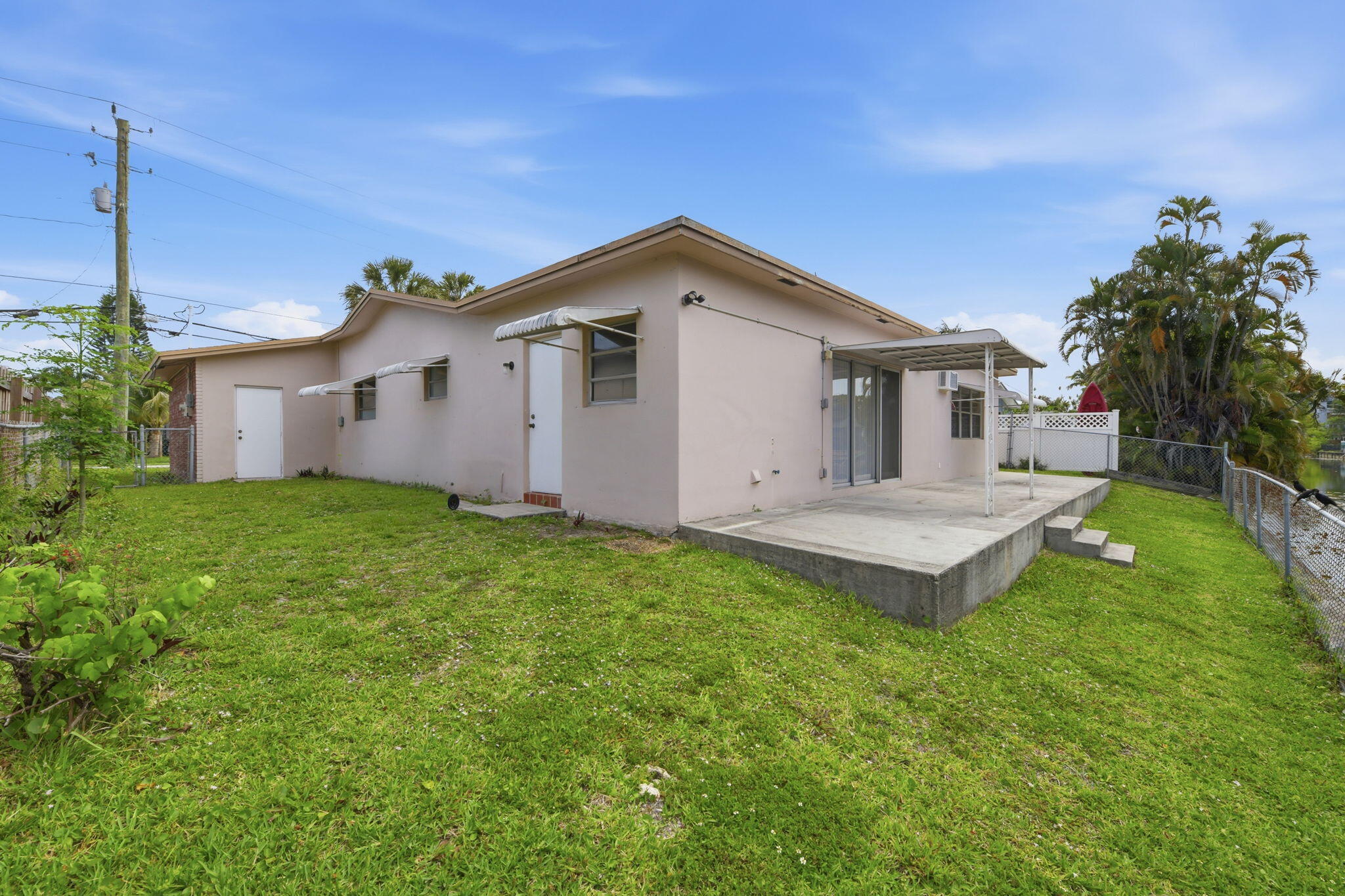 ROYAL PALM ACRES EIGHTH SEC - Residential