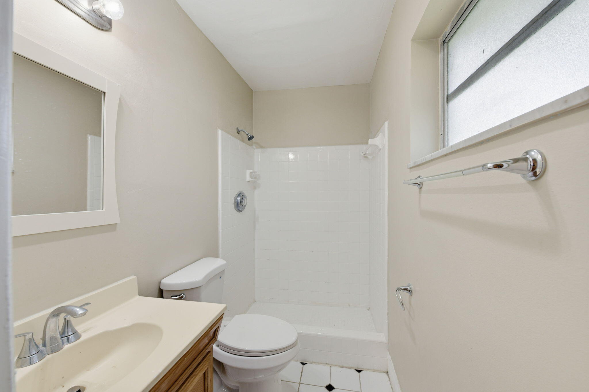 ROYAL PALM ACRES EIGHTH SEC - Residential