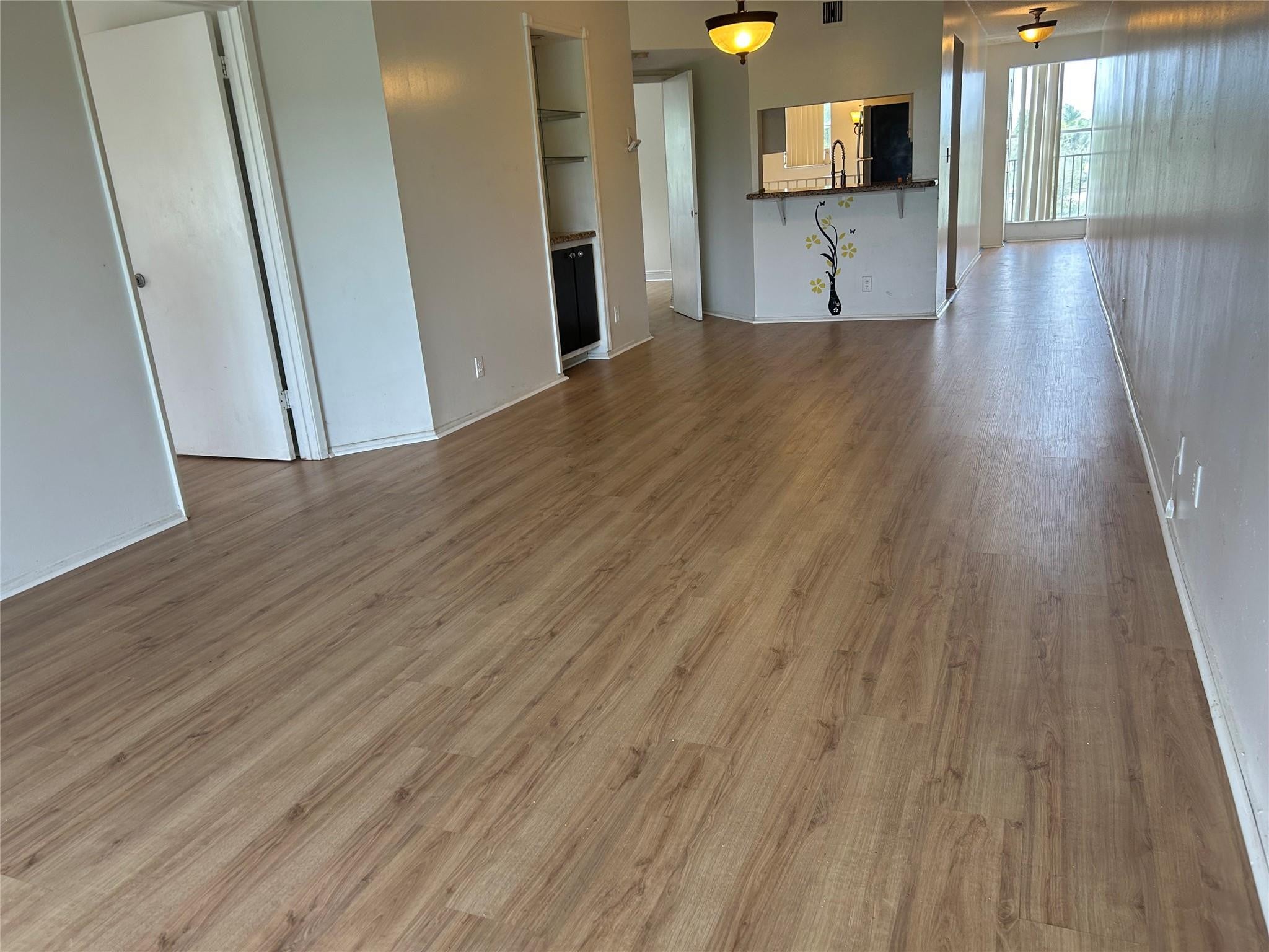 2823 N COURSE Drive 201