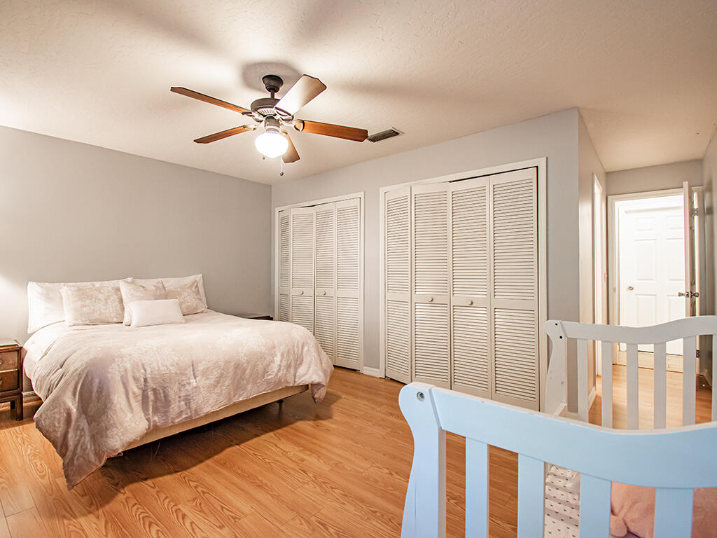 PINE TREE PARK UNIT NO 3 - Residential