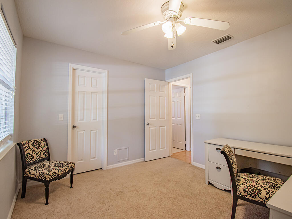 PINE TREE PARK UNIT NO 3 - Residential