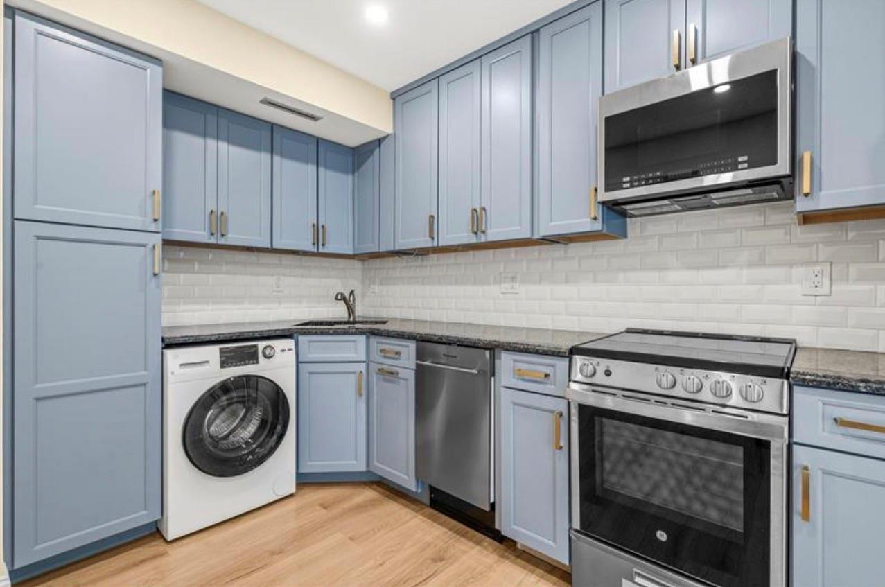 LANDS OF PRESIDENT CO - Residential