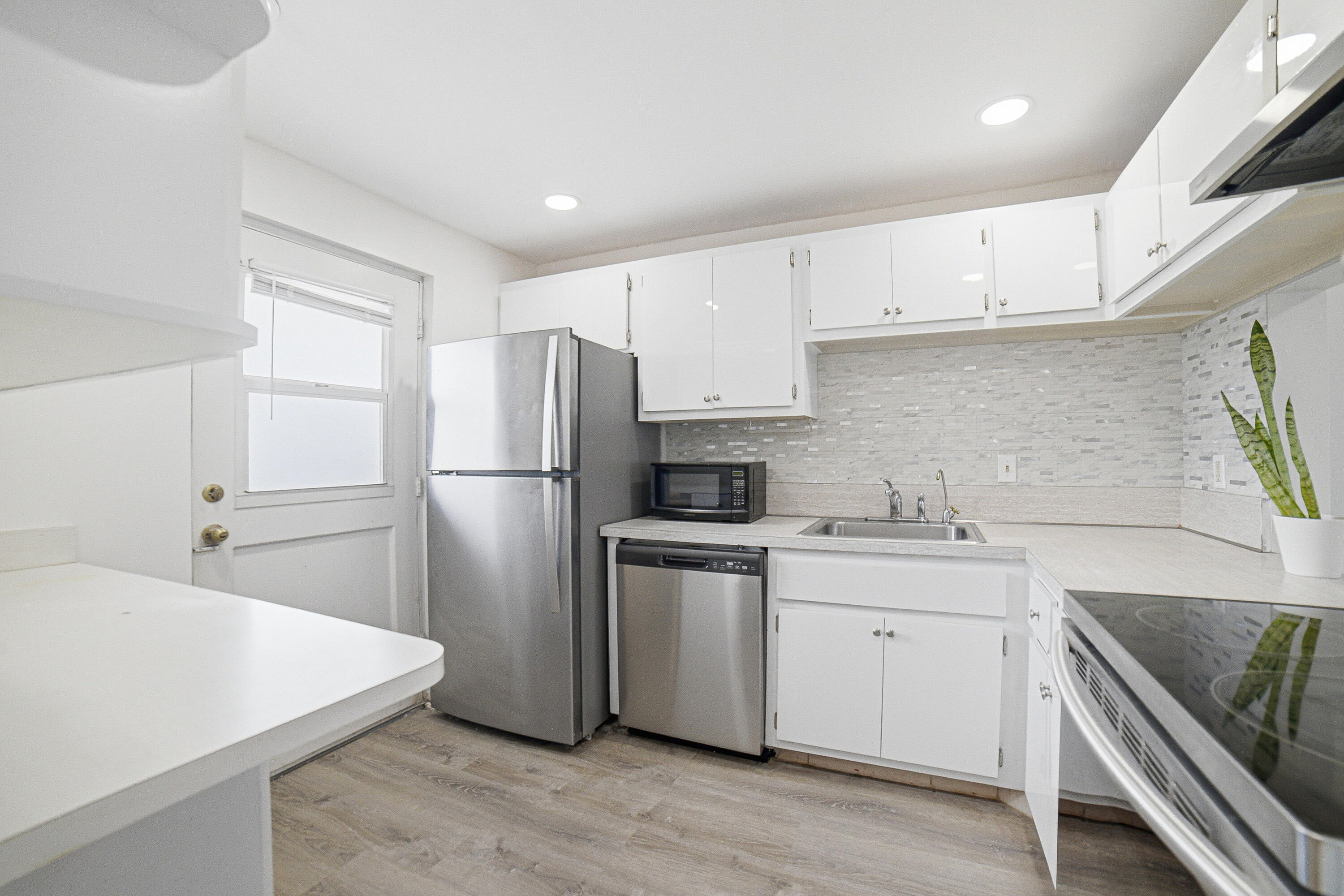 BOCA TEECA CONDO 3 - Residential Lease
