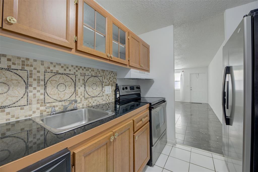 850 E Commercial Blvd 225C