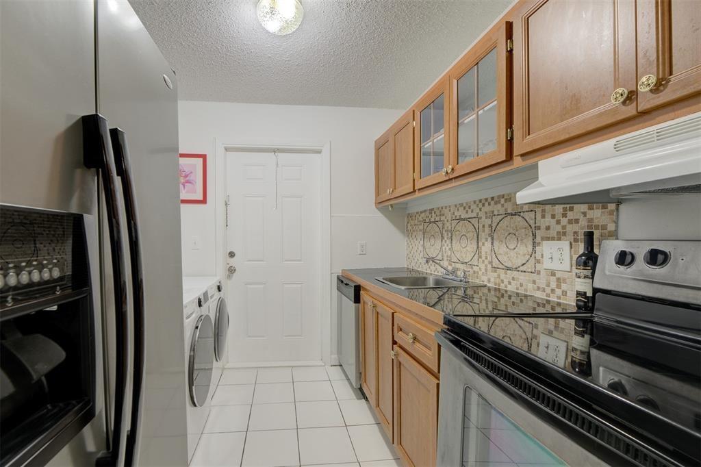 850 E Commercial Blvd 225C