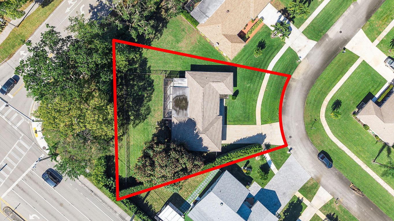 COCO WOOD LAKES SEC 3 - Residential