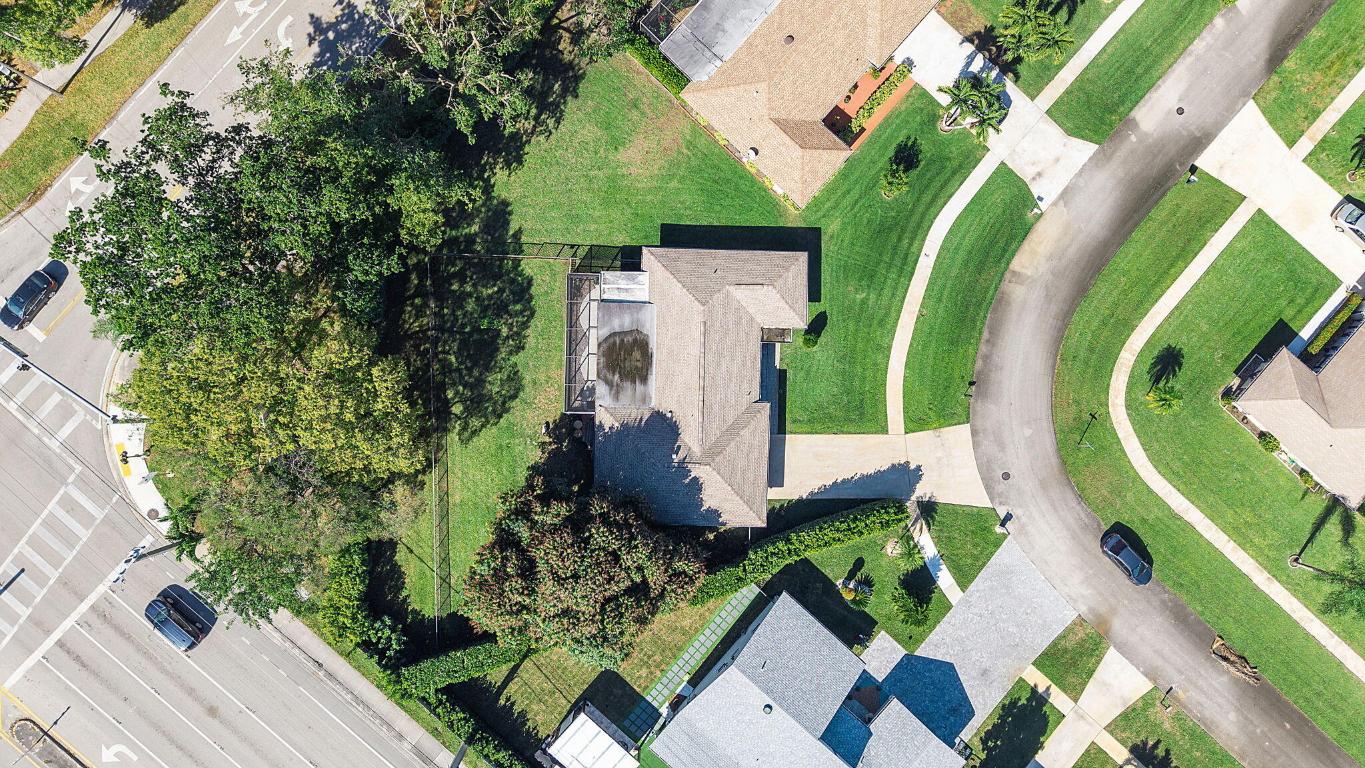 COCO WOOD LAKES SEC 3 - Residential