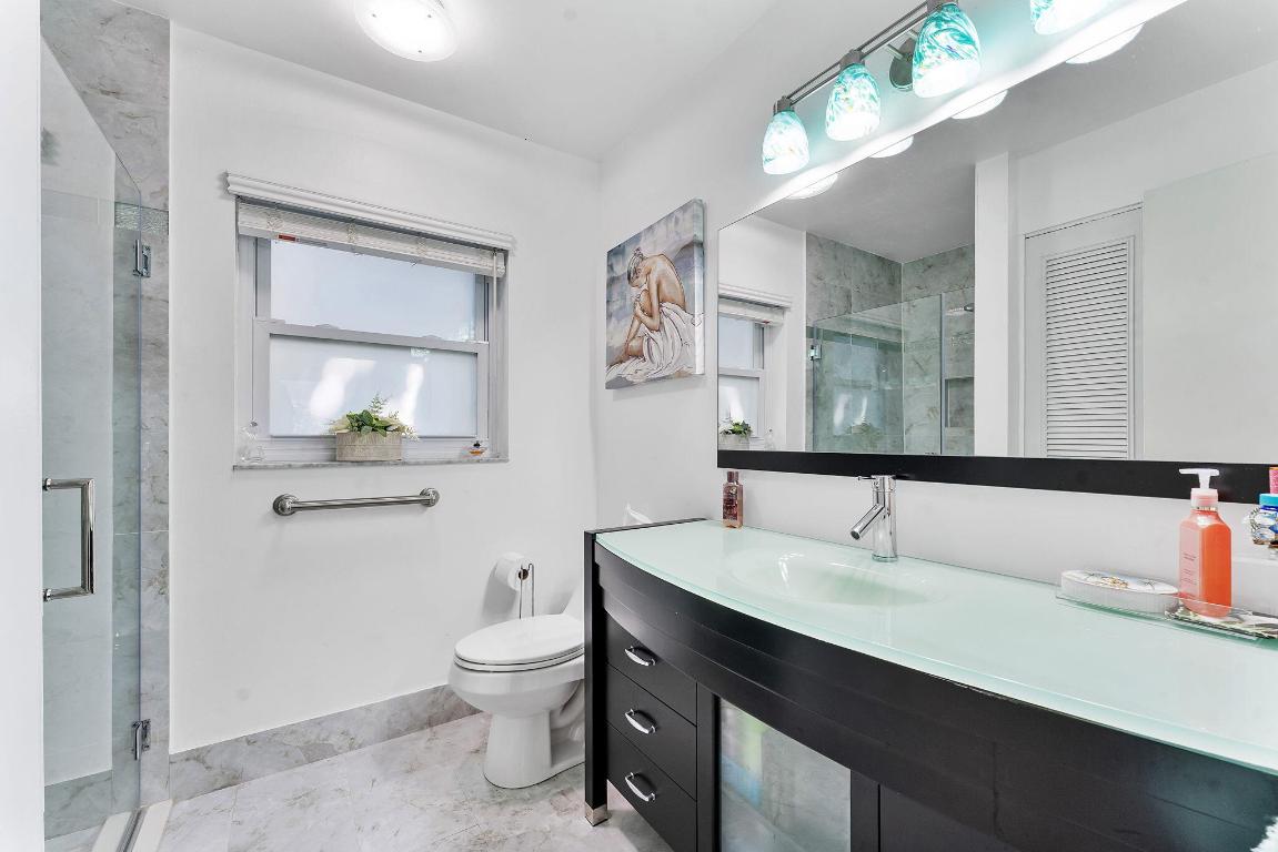 COCO WOOD LAKES SEC 3 - Residential