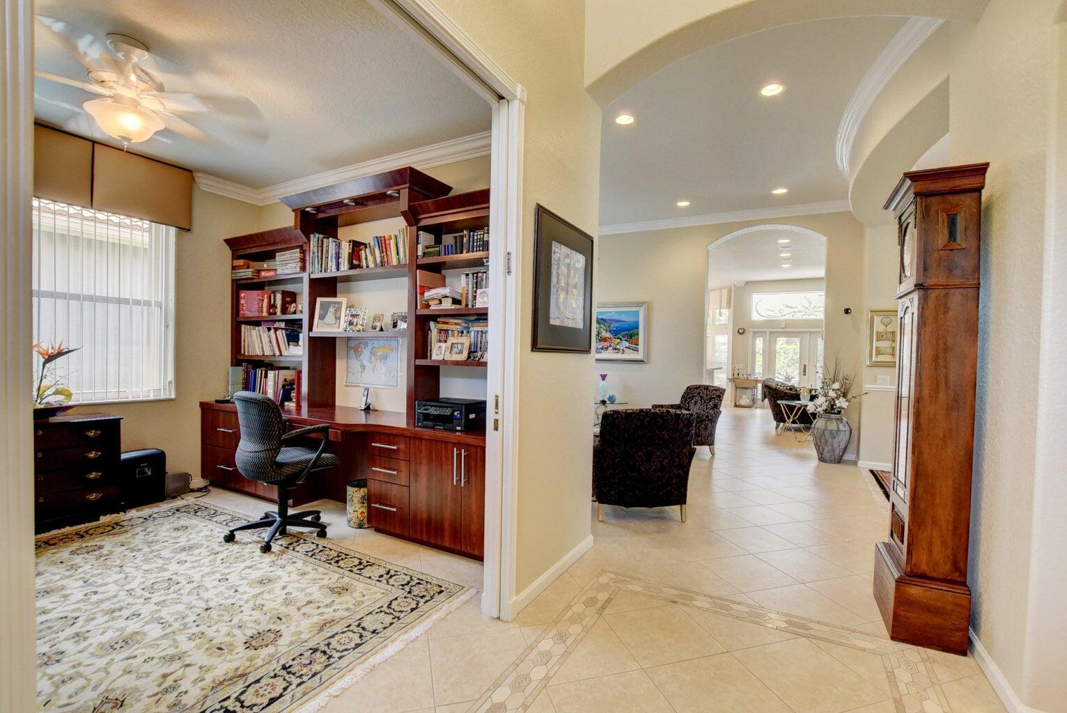 VALENCIA FALLS 7 - Residential