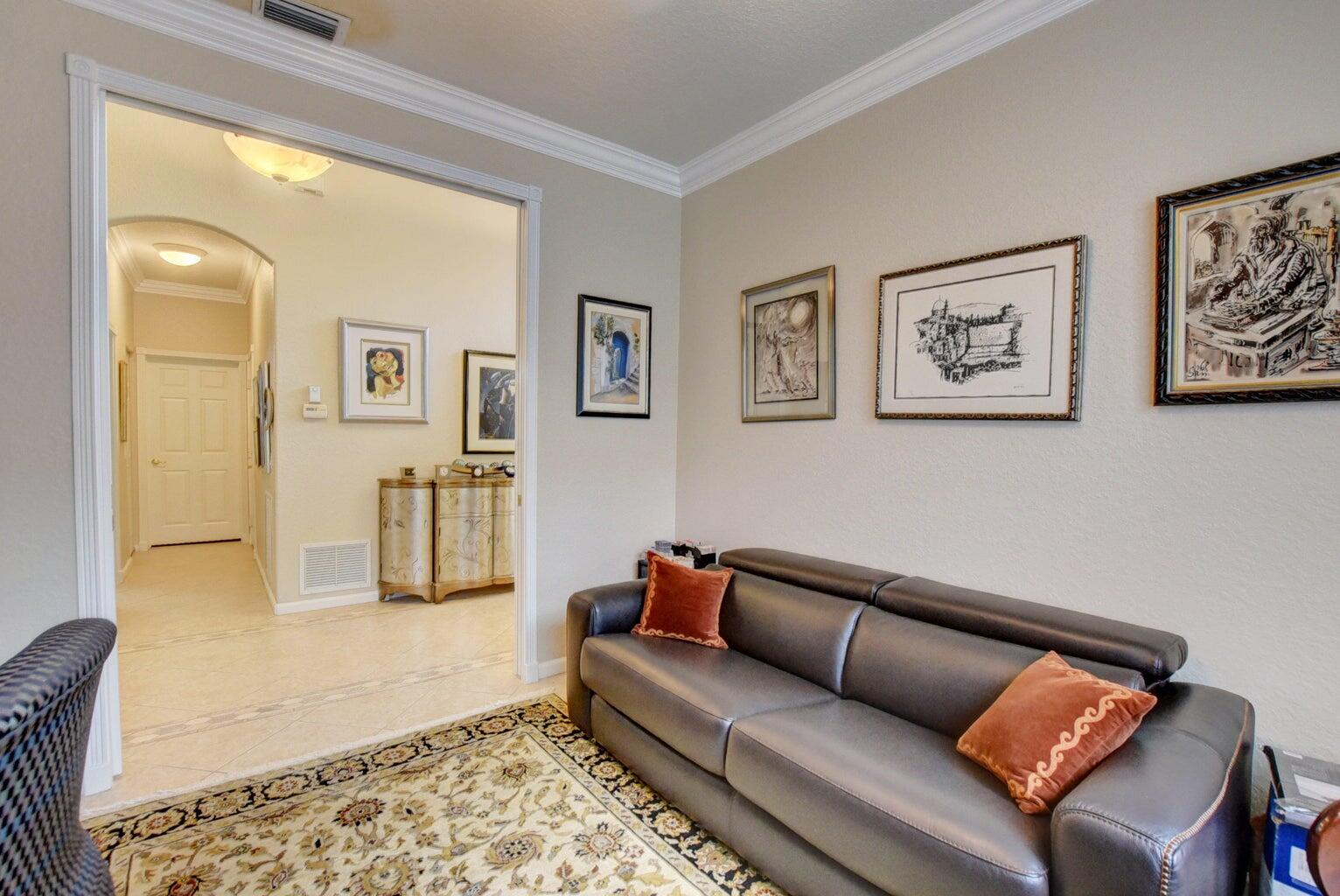 VALENCIA FALLS 7 - Residential