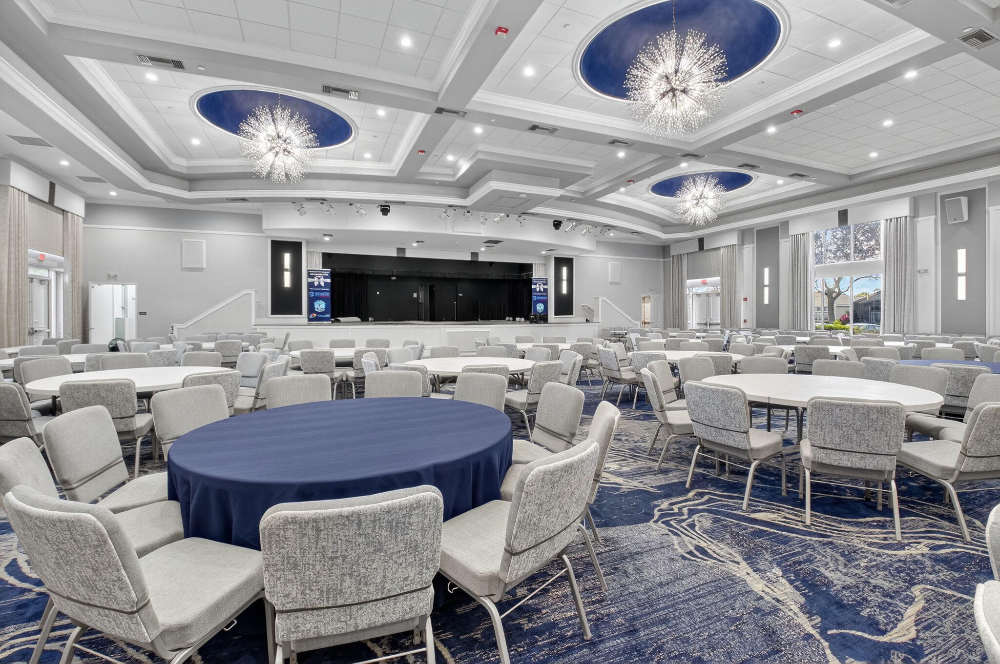 VALENCIA FALLS 7 - Residential