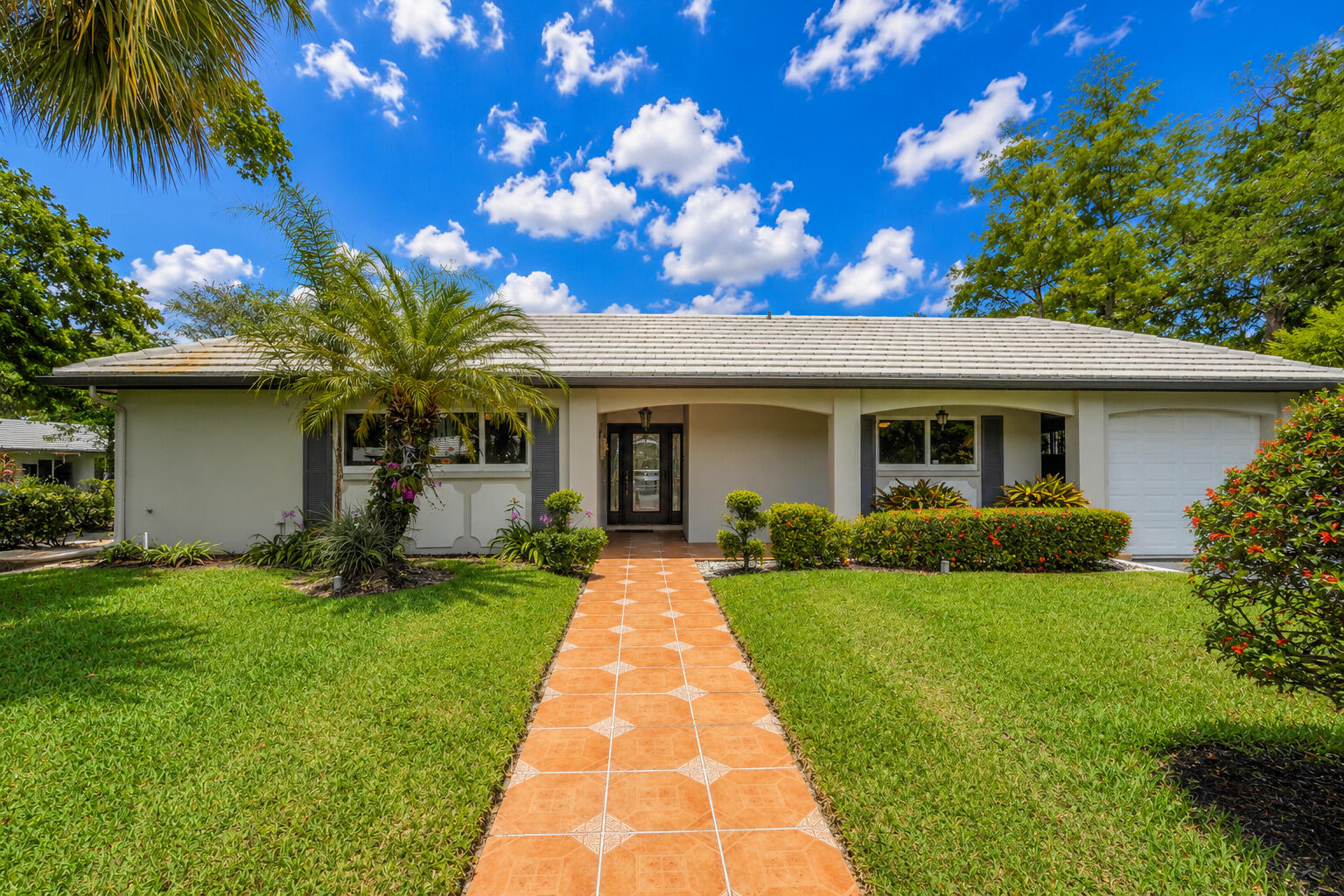 1019 E Cypress Drive