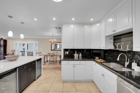 Tiny photo for 1019 E Cypress Drive, Pompano Beach, FL 33069 (MLS # B26037521)