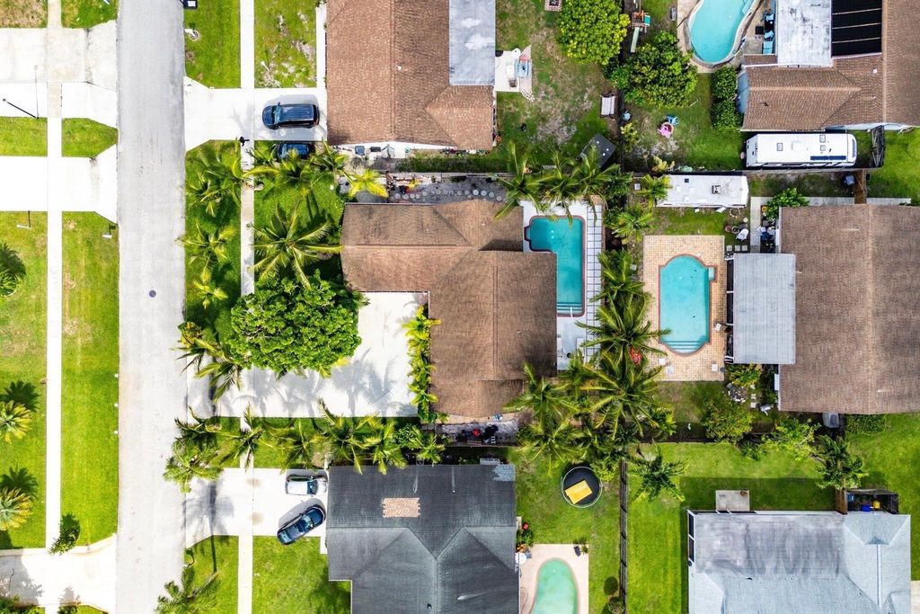 Photo of 5357 Sandhurst Circle N, Lake Worth, FL 33463 (MLS # R11102153)