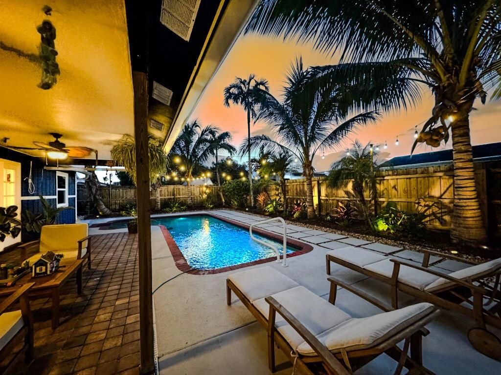 Photo of 5357 Sandhurst Circle N, Lake Worth, FL 33463 (MLS # R11102153)