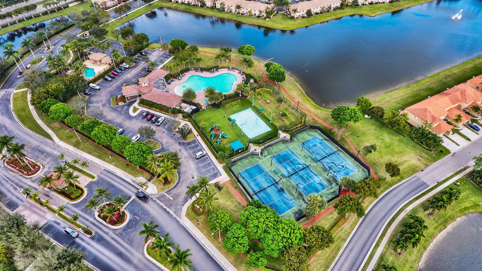 LIBERTY BAY - Residential