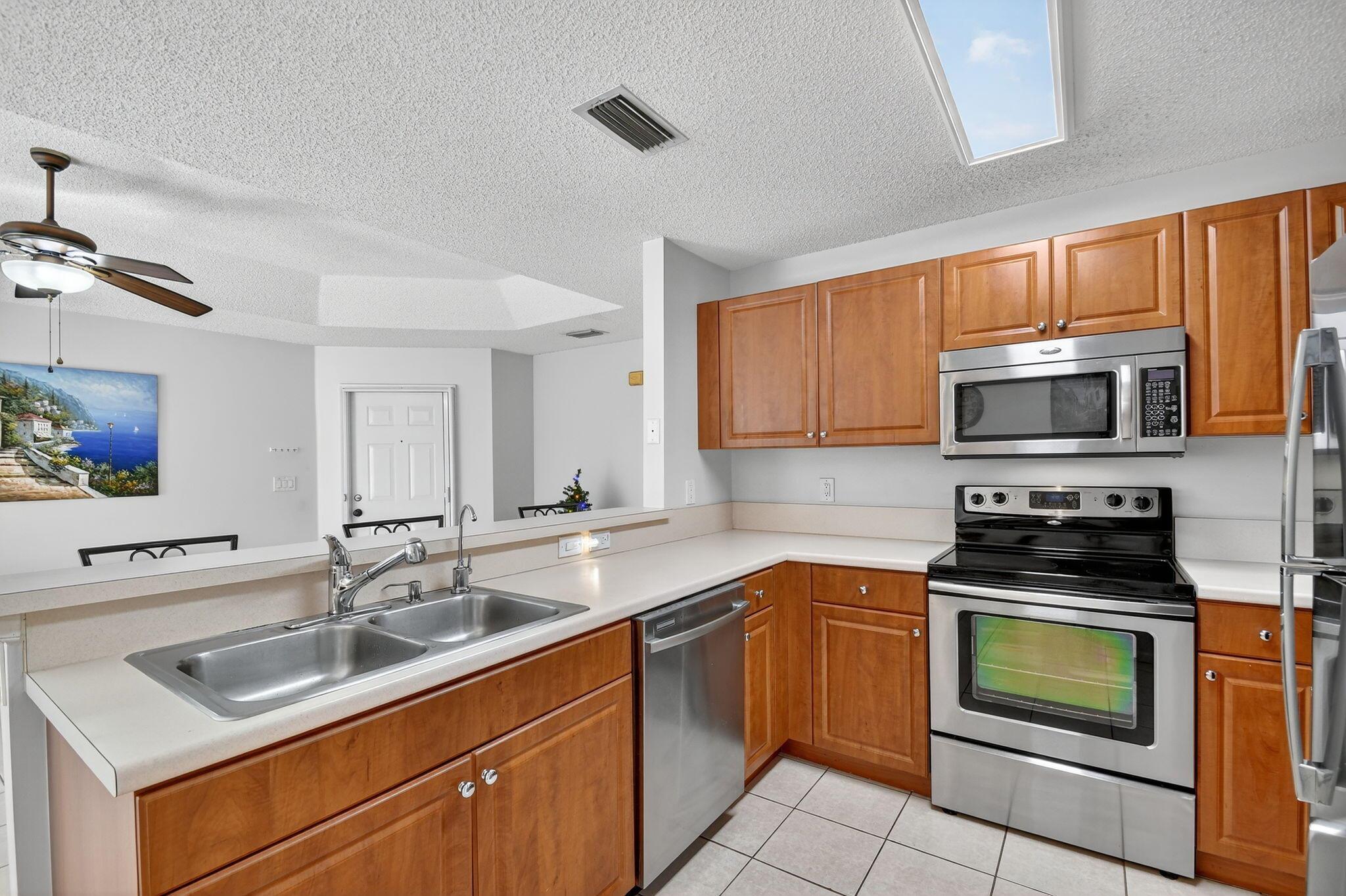 LIBERTY BAY - Residential