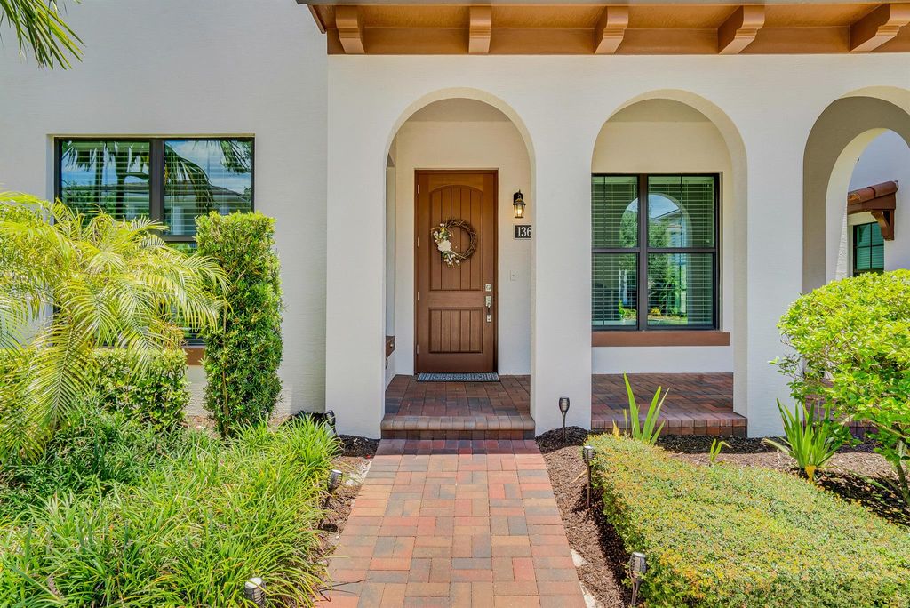 Photo of 13616 Dumont Road, Palm Beach Gardens, FL 33418 (MLS # R11109140)