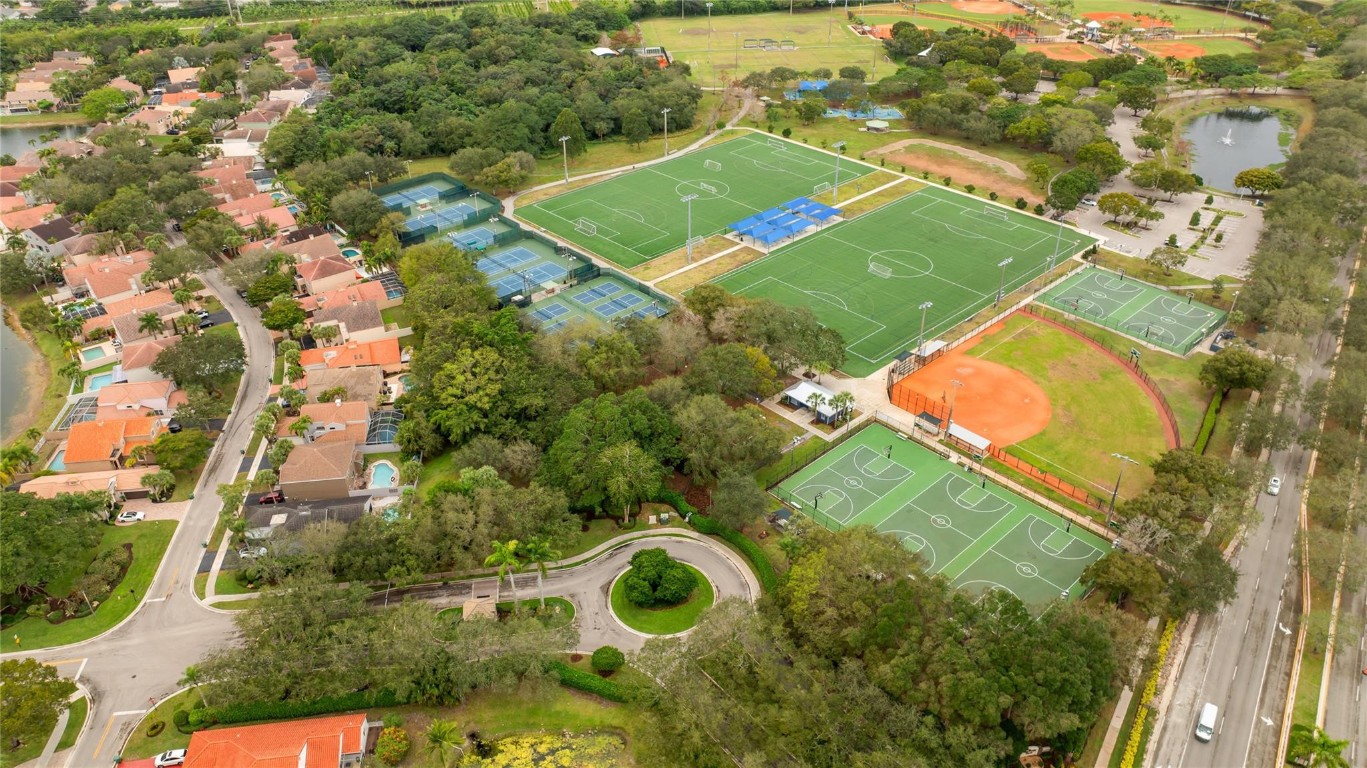 Whittier Oaks - Residential