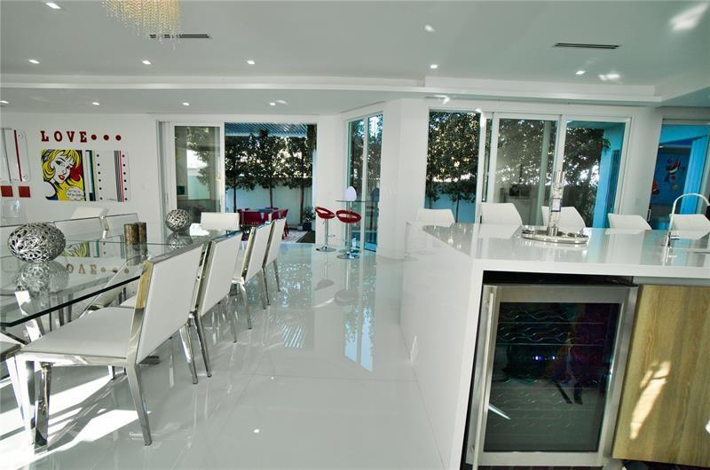 LAS OLAS BY THE SEA - Residential