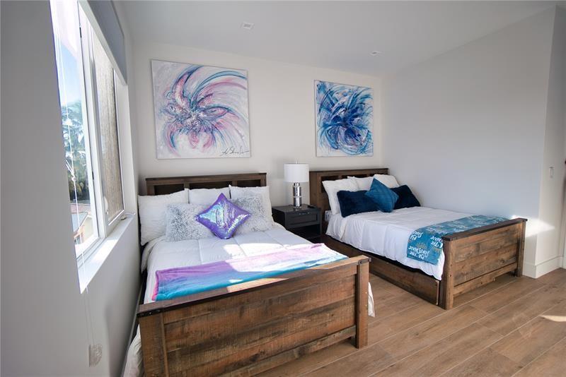 LAS OLAS BY THE SEA - Residential