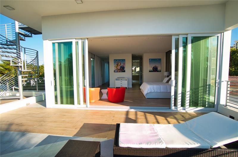 LAS OLAS BY THE SEA - Residential