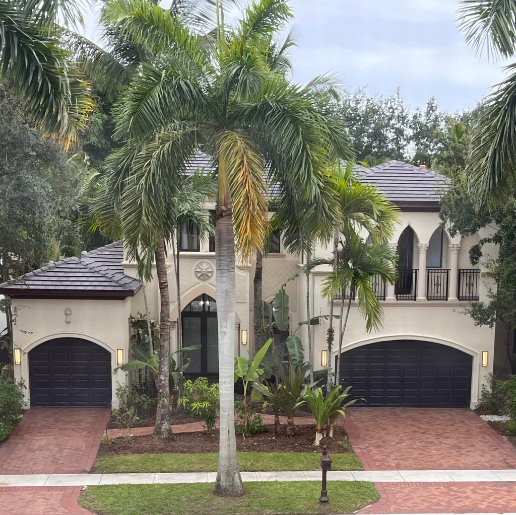 Photo of 17839 Monte Vista Drive, Boca Raton, FL 33496 (MLS # R10994022)