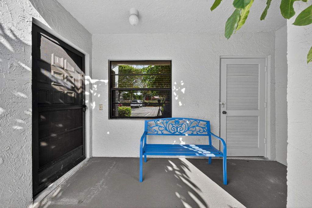 Photo of 9187 Norte Lago #5i, Boca Raton, FL 33428 (MLS # R11137213)