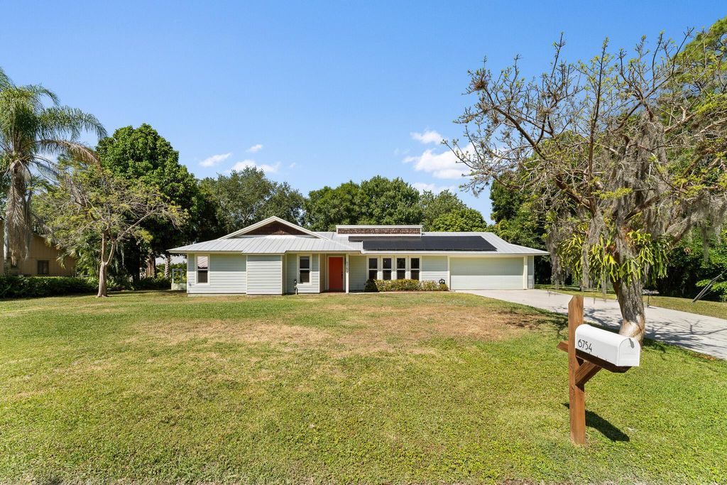 Photo of 6754 SW Cinnamon Court, Stuart, FL 34997 (MLS # R11085853)