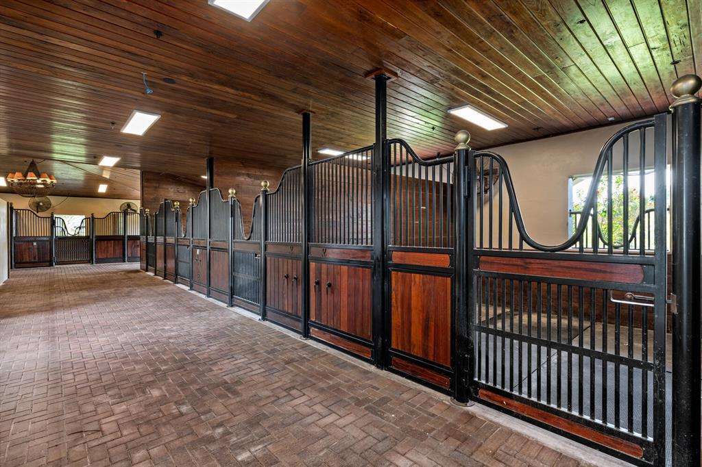 SOUTHFIELDS WELLINGTON CO - Residential