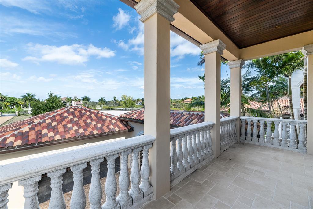 SOUTHFIELDS WELLINGTON CO - Residential