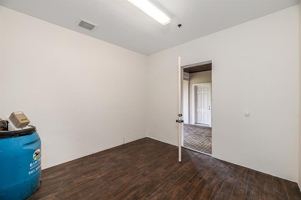 SOUTHFIELDS WELLINGTON CO - Residential