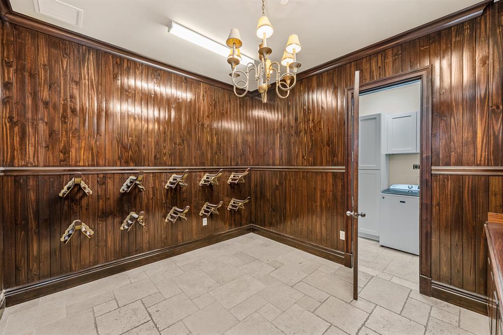 SOUTHFIELDS WELLINGTON CO - Residential