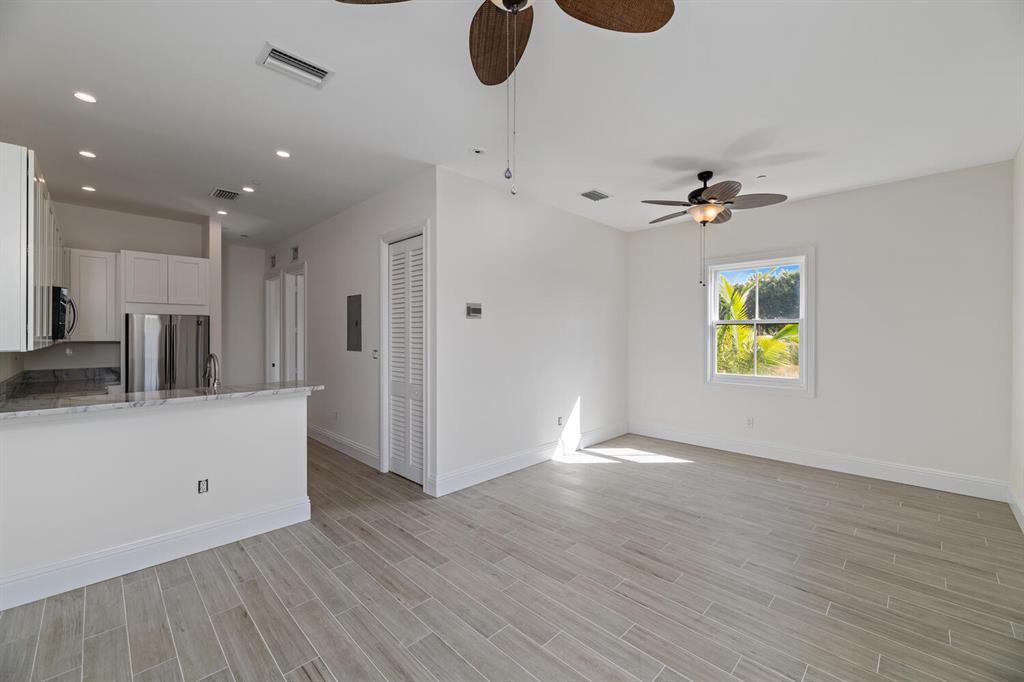 SOUTHFIELDS WELLINGTON CO - Residential