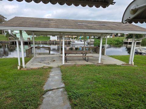 A home in Okeechobee