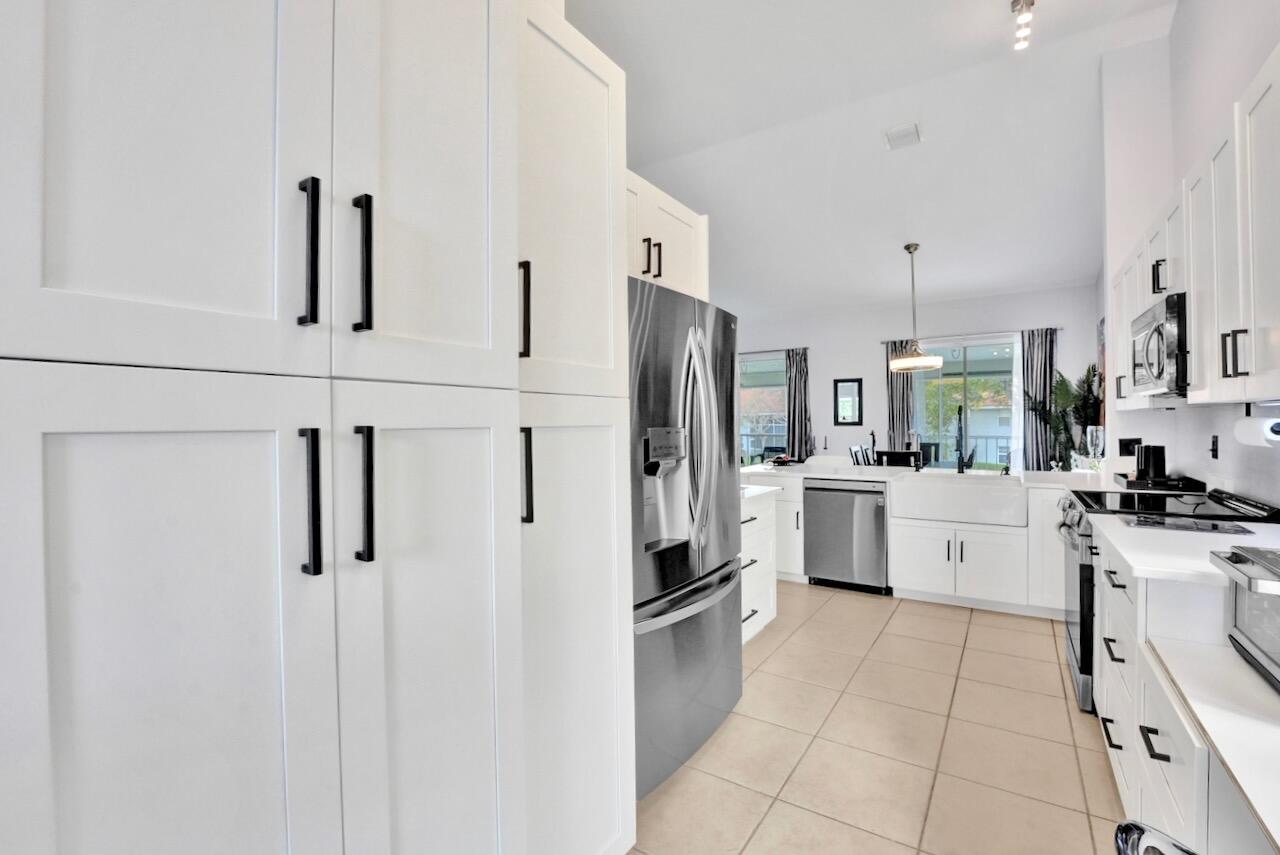 PALM ISLES I, II AND III CONDOS - Residential