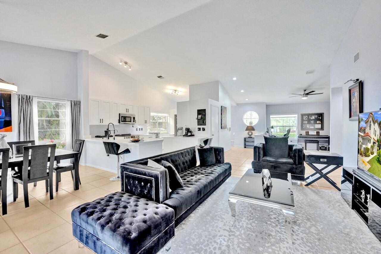 PALM ISLES I, II AND III CONDOS - Residential