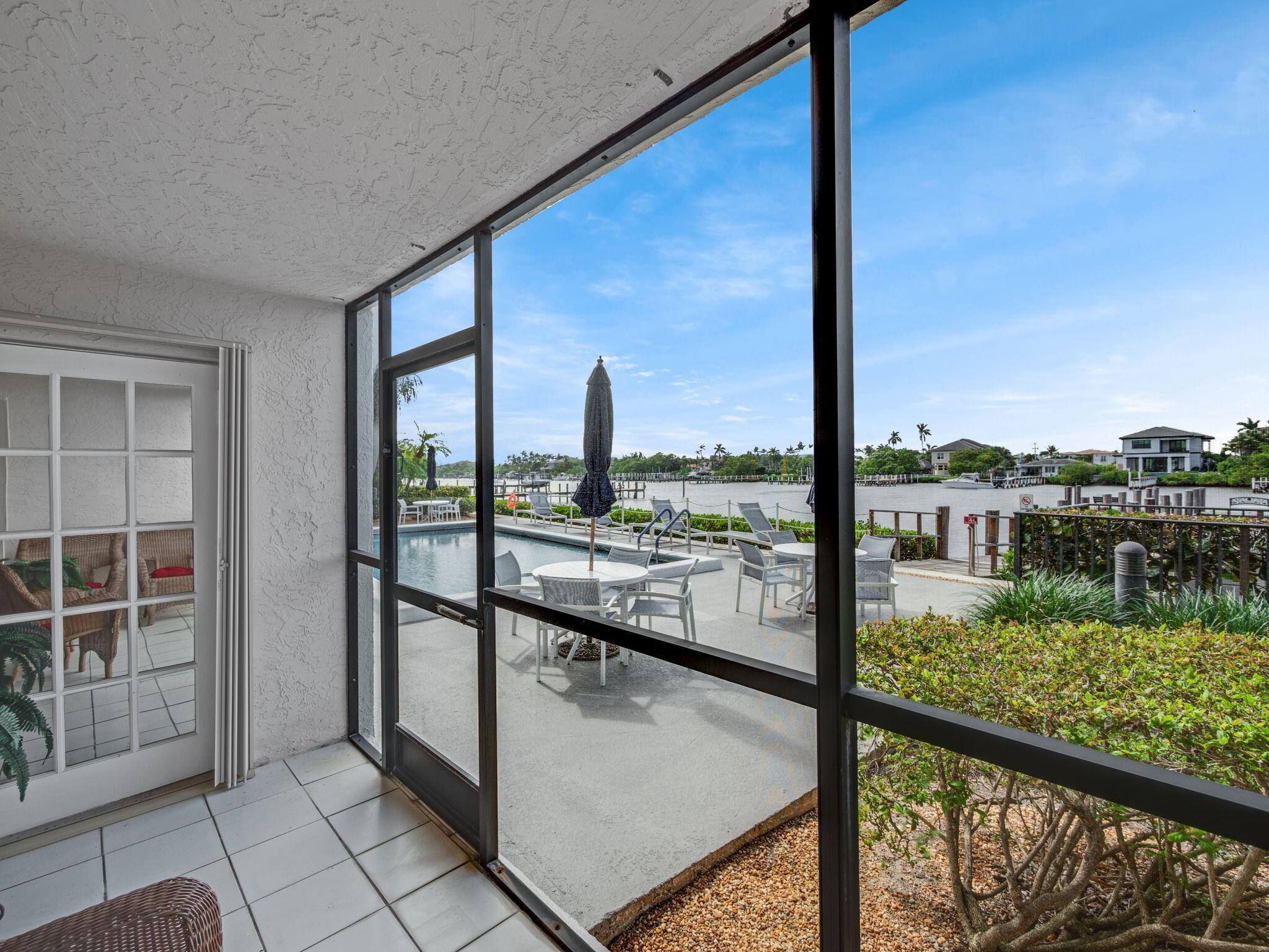 LAKEWOOD AT PALM BEACH CO - Residential