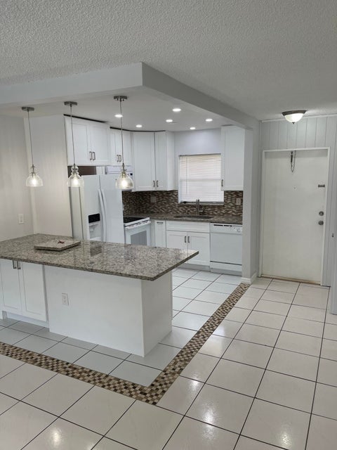 Tiny photo for 440 SE 2nd Avenue #5, Deerfield Beach, FL 33441 (MLS # B26030117)