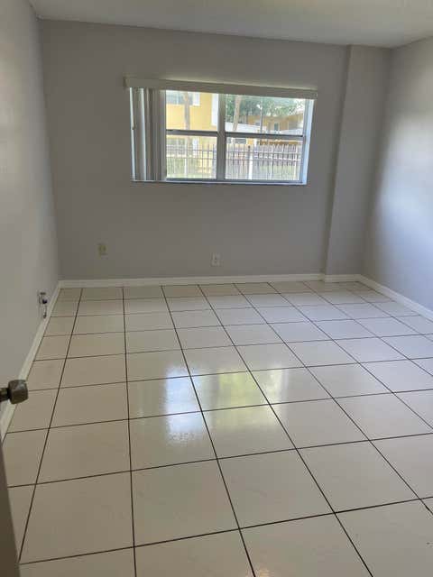 Tiny photo for 440 SE 2nd Avenue #5, Deerfield Beach, FL 33441 (MLS # B26030117)